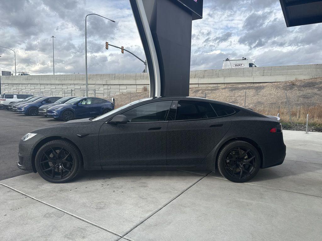 2021 Tesla Model S Plaid - Photo 5