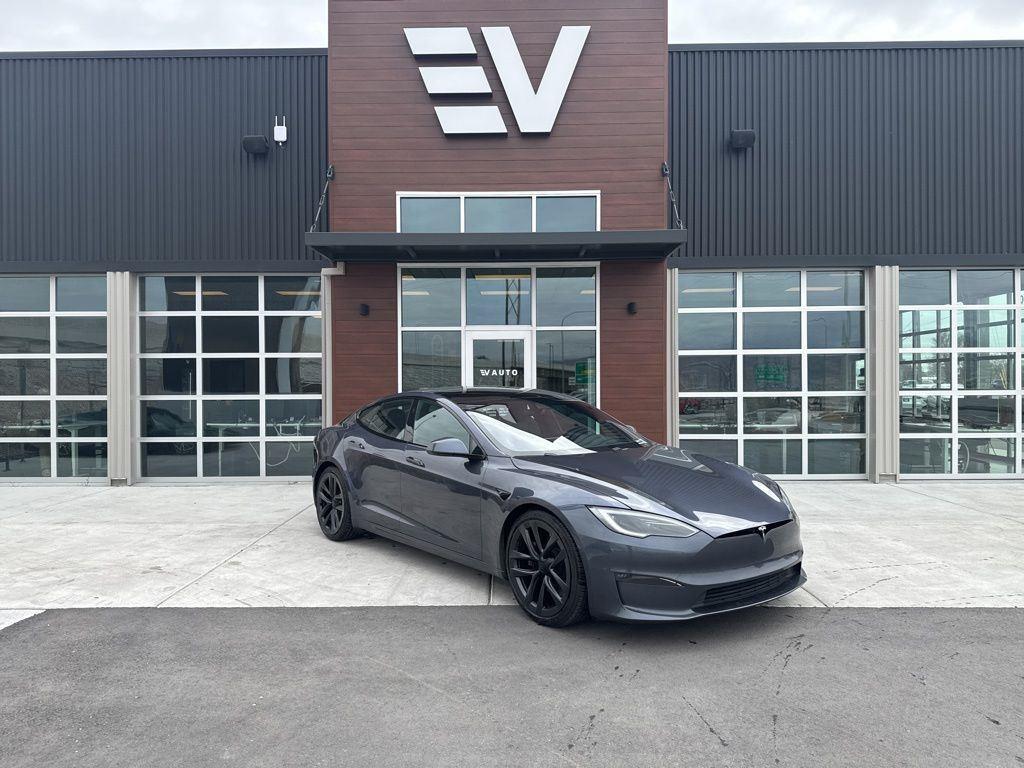 2023 Tesla Model S Standard Range's photo