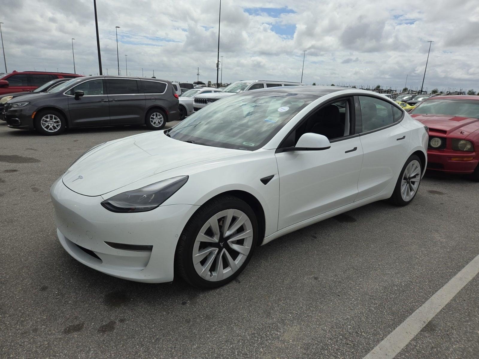 2021 Tesla Model 3 Long Range Dual Motor All-Wheel Drive's photo