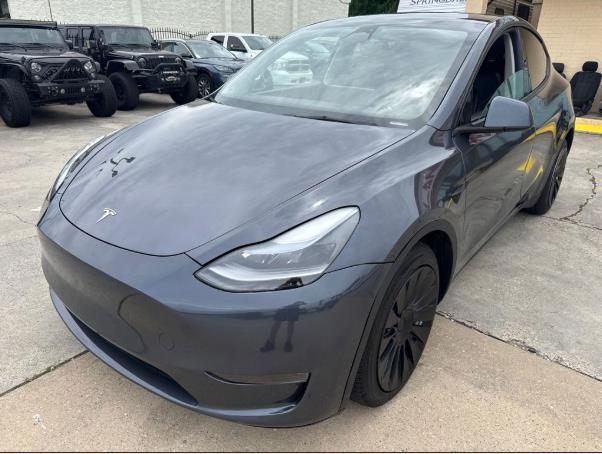 2023 Tesla Model Y Long Range Dual Motor All-Wheel Drive's photo