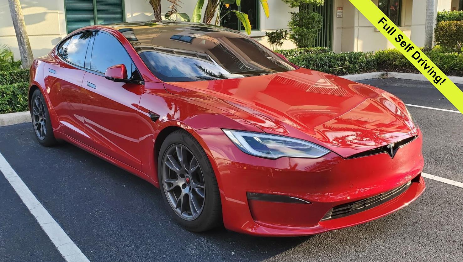 2021 Tesla Model S Plaid's photo