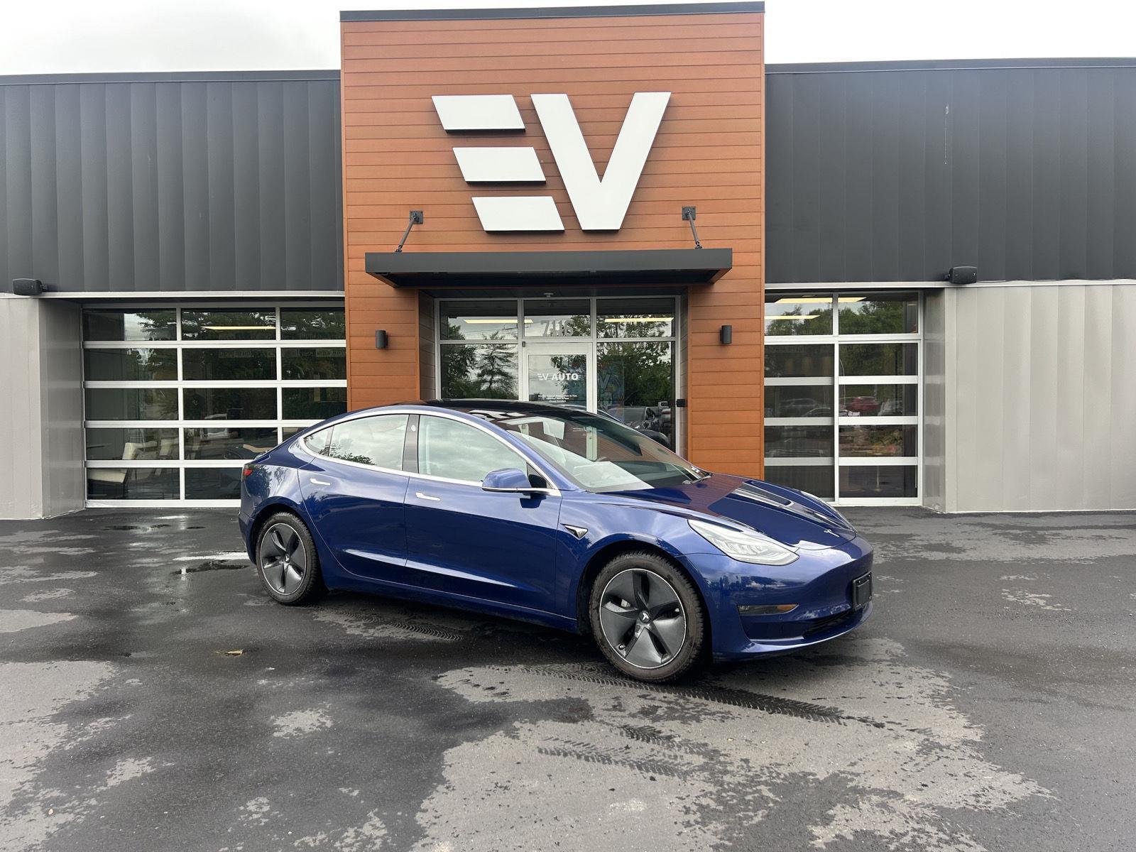 2018 Tesla Model 3 Long Range Dual Motor All-Wheel Drive's photo