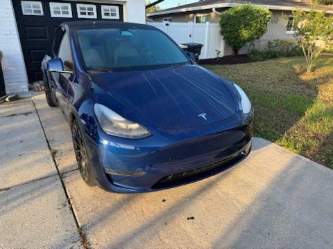 2022 Tesla Model Y Performance Dual Motor All-Wheel Drive's photo