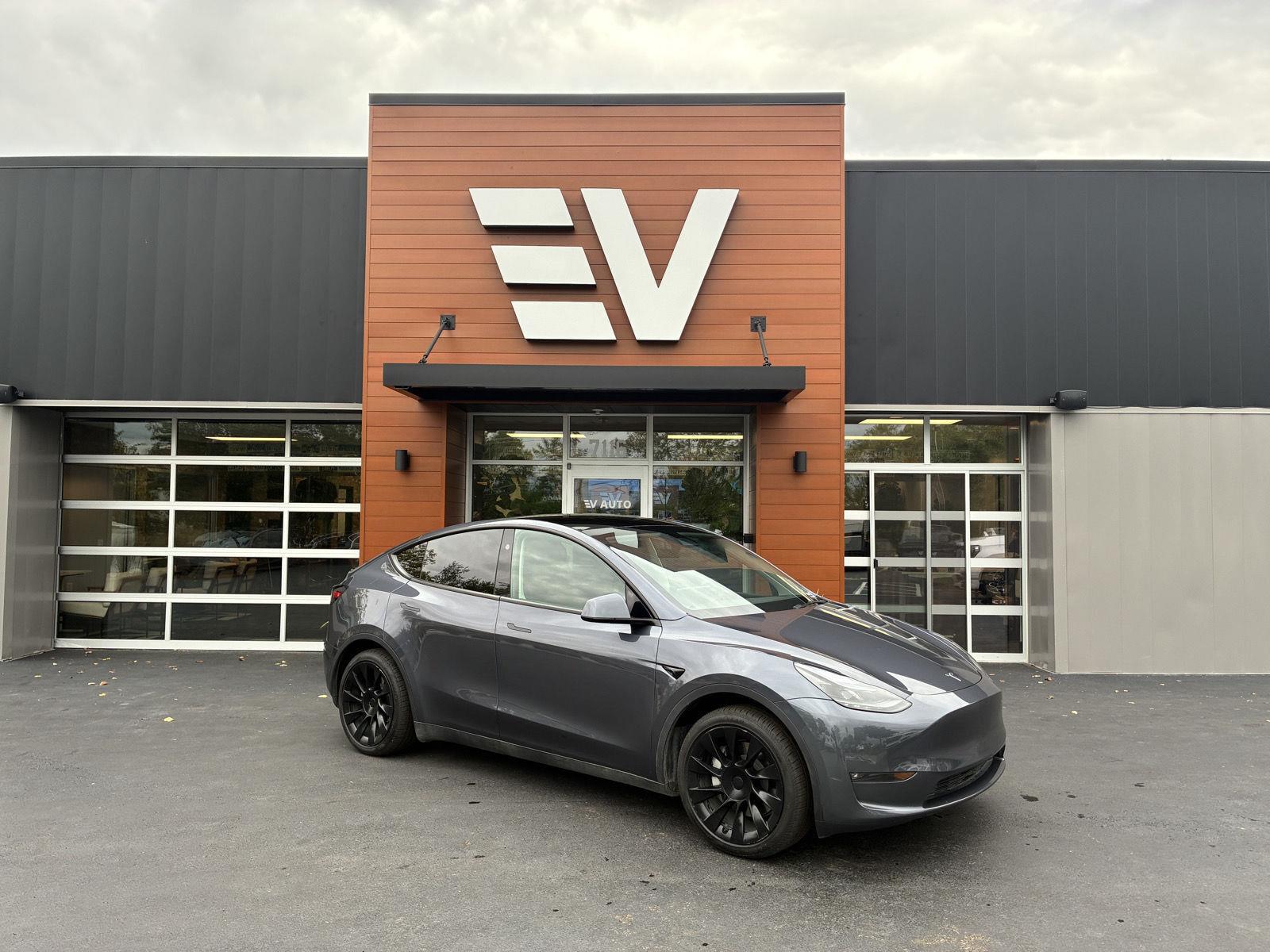 2023 Tesla Model Y Long Range