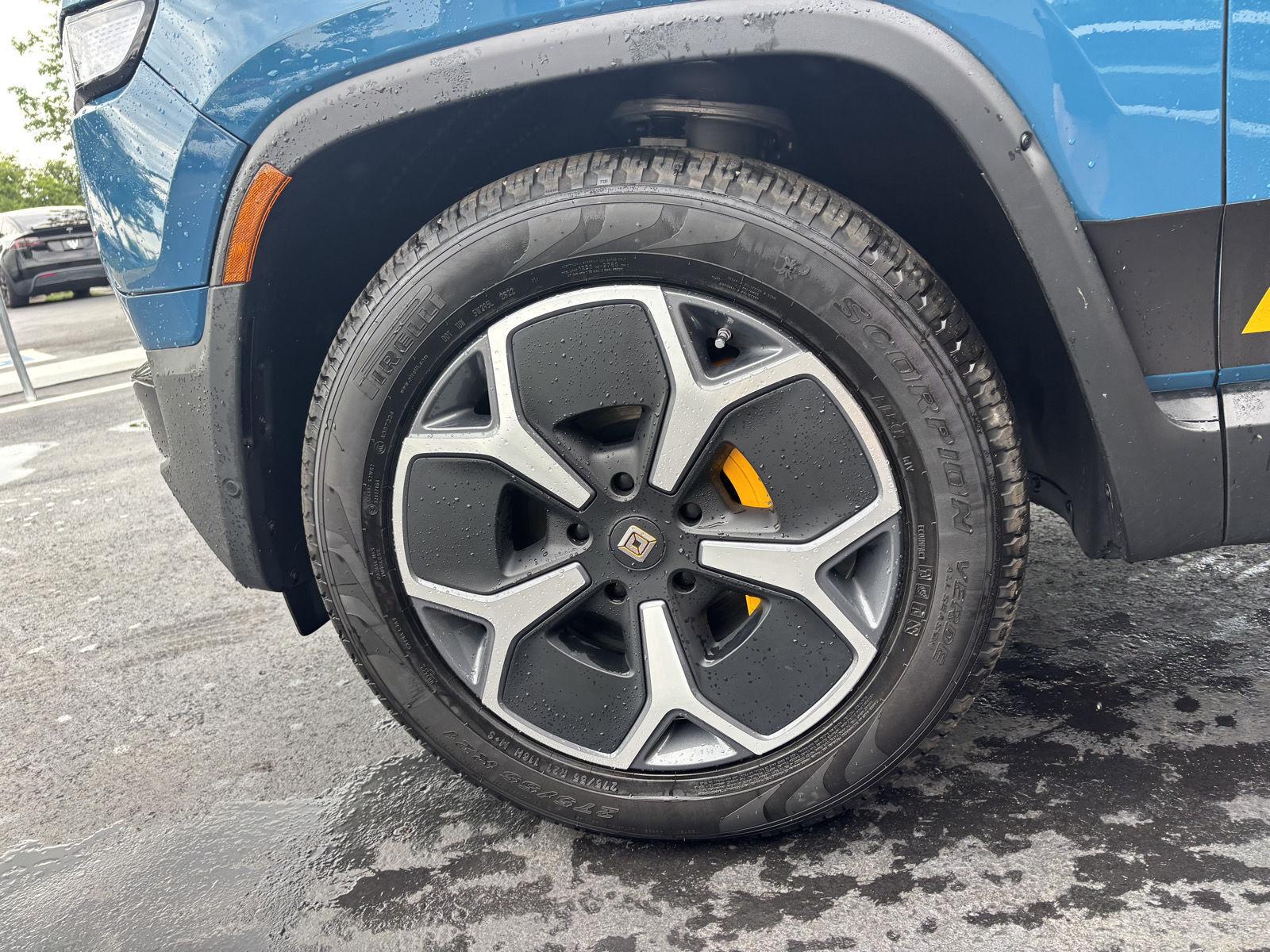 2022 Rivian R1T Adventure - Photo 14