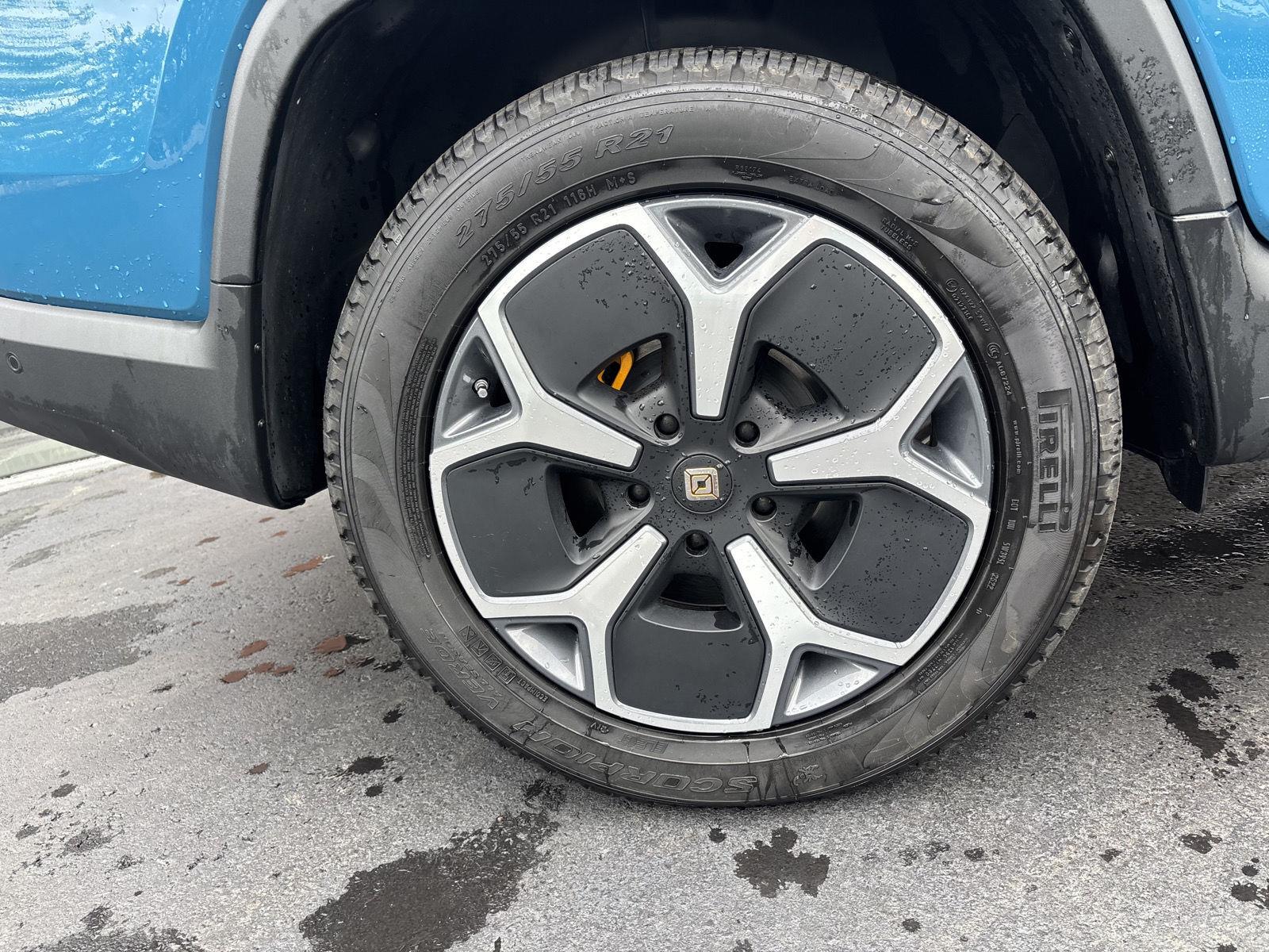 2022 Rivian R1T Adventure - Photo 15