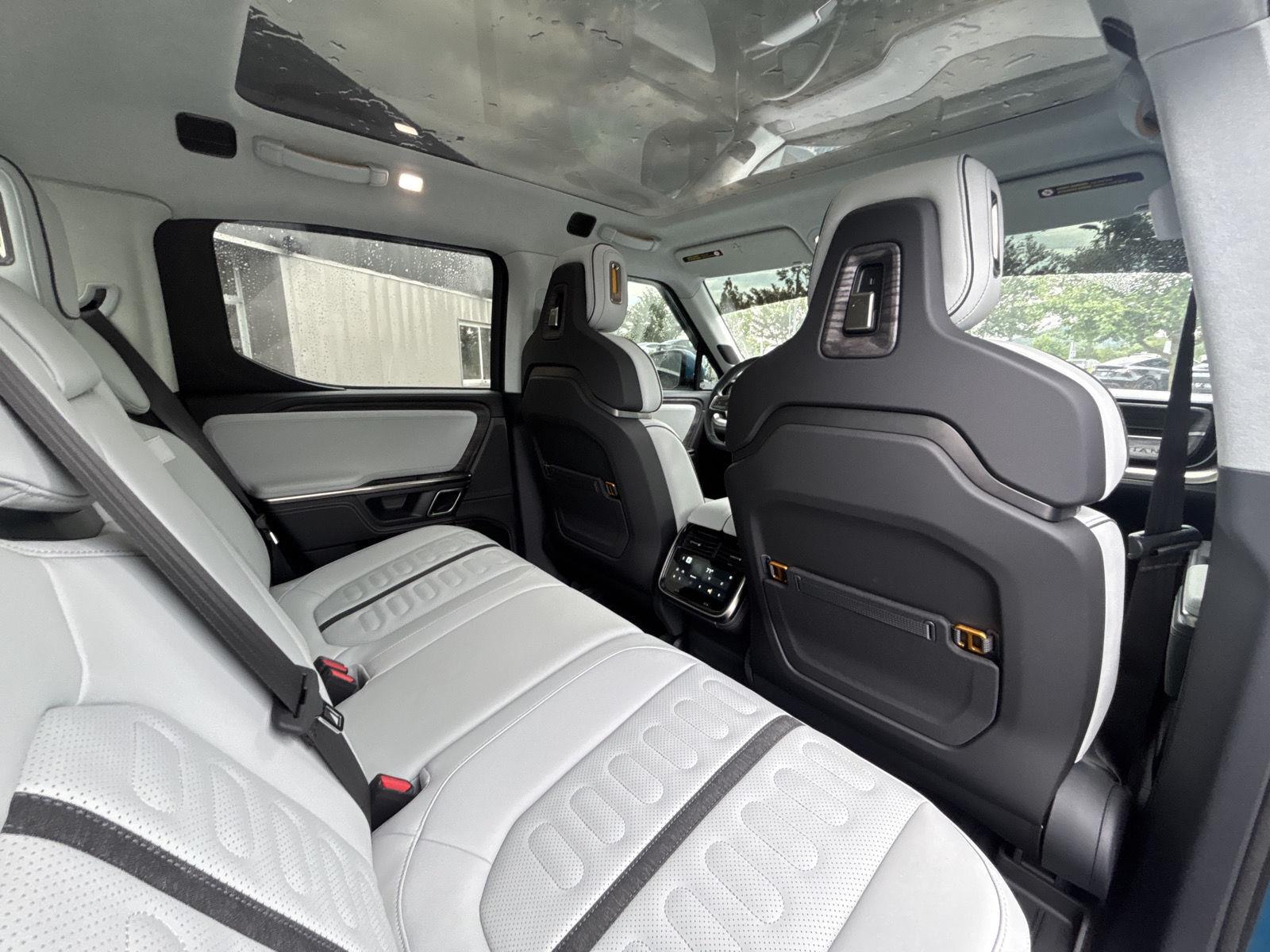 2022 Rivian R1T Adventure - Photo 21