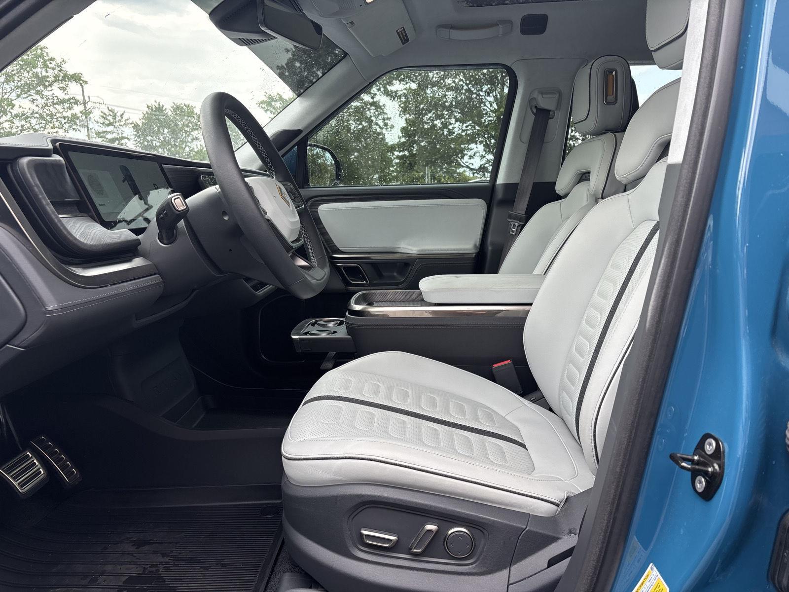 2022 Rivian R1T Adventure - Photo 27