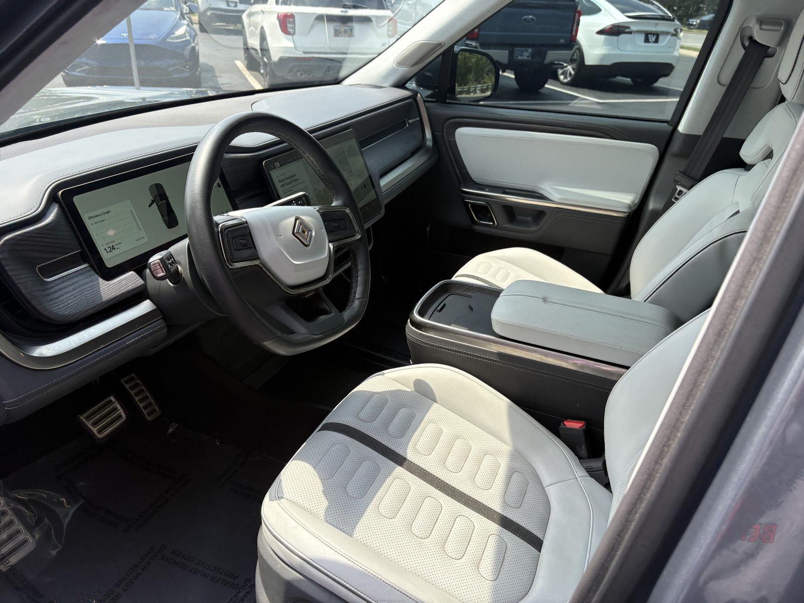 2023 Rivian R1S Adventure - Photo 13