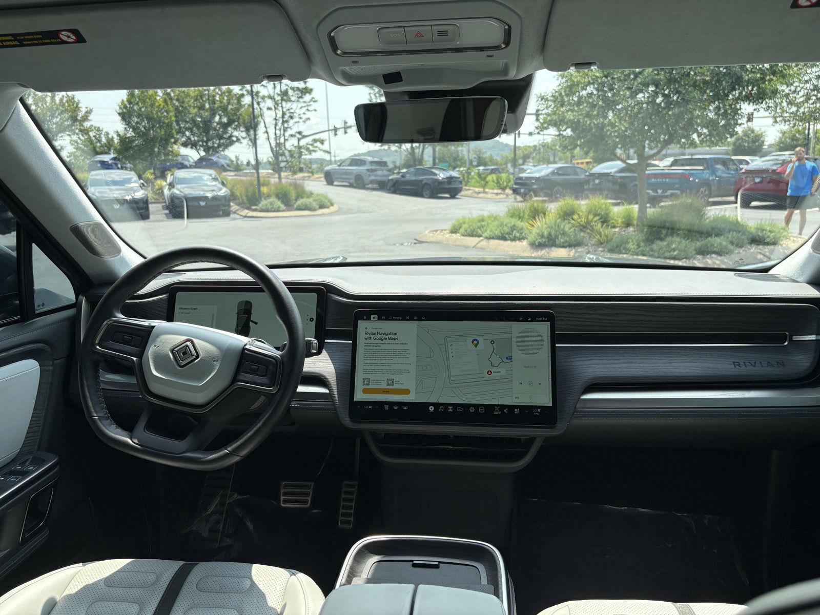 2023 Rivian R1S Adventure - Photo 20