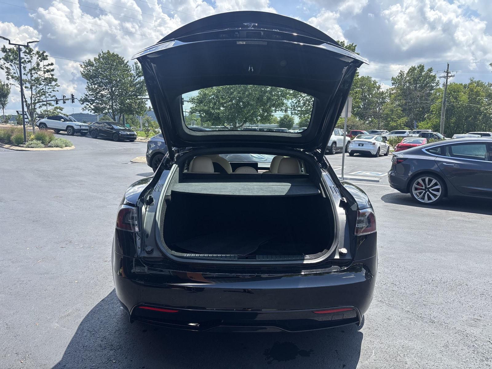 2021 Tesla Model S Plaid - Photo 10