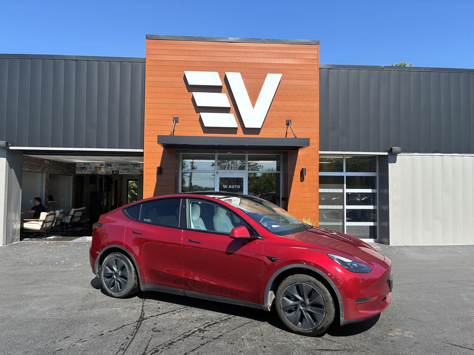 2024 Tesla Model Y