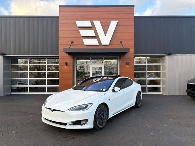 2016 Tesla Model S P90D