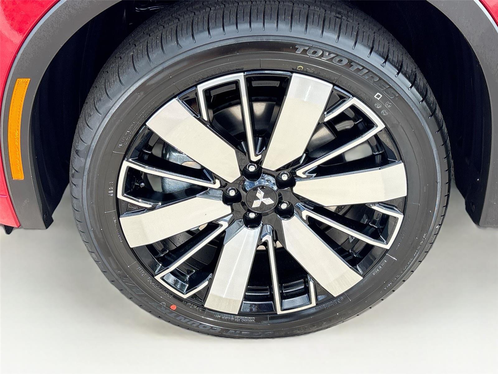 2026 Mitsubishi Outlander SEL