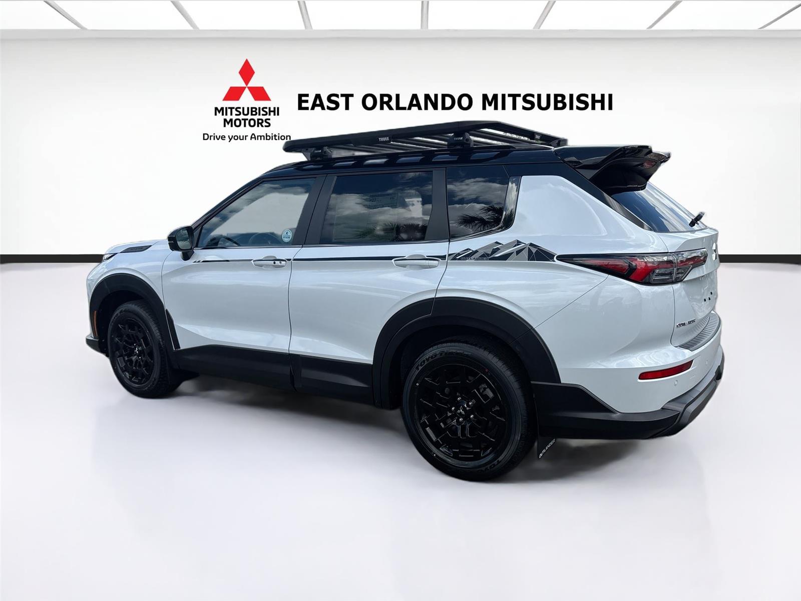 2026 Mitsubishi Outlander Trail Edition