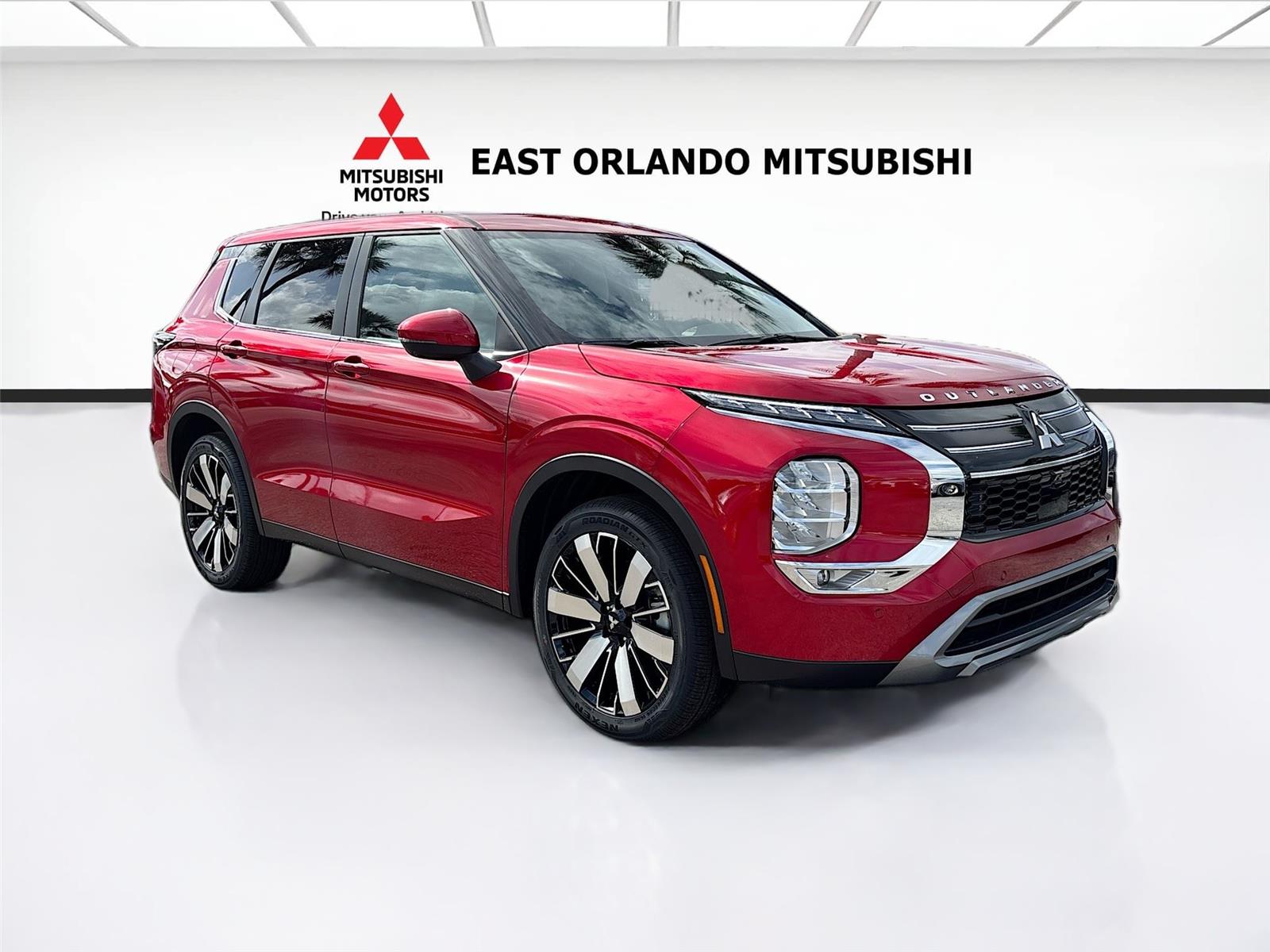 2026 Mitsubishi Outlander SE
