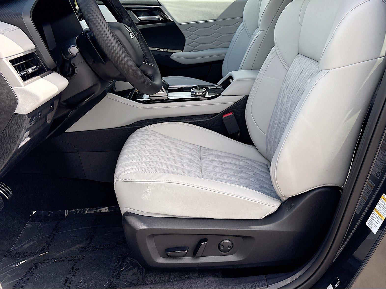 2026 Mitsubishi Outlander SEL