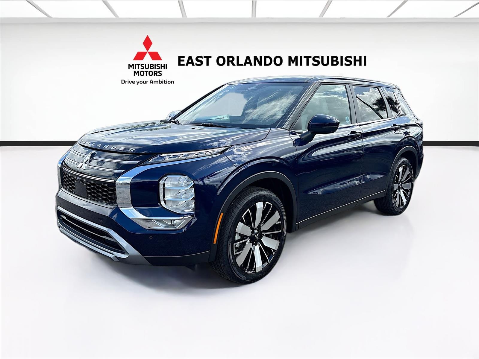 2026 Mitsubishi Outlander SE