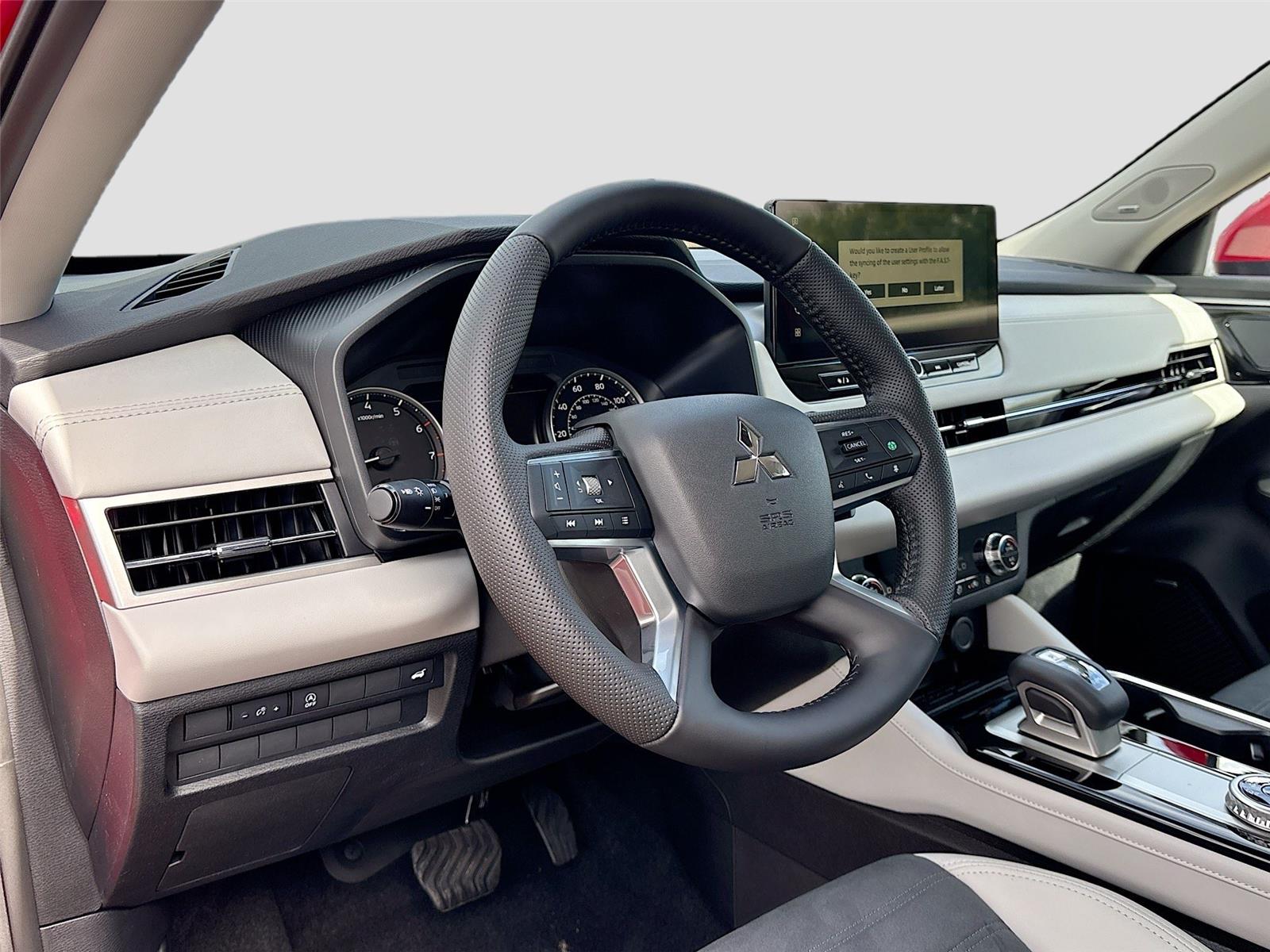 2026 Mitsubishi Outlander SE