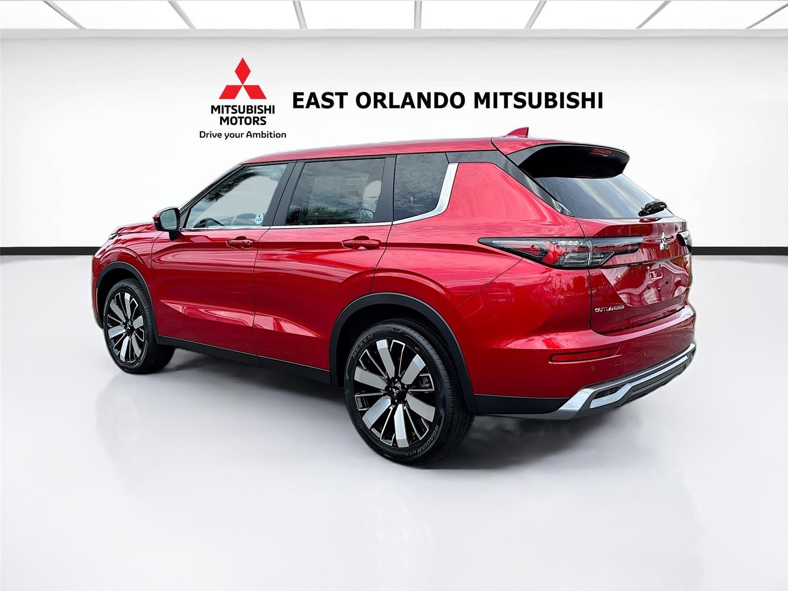 2026 Mitsubishi Outlander SE