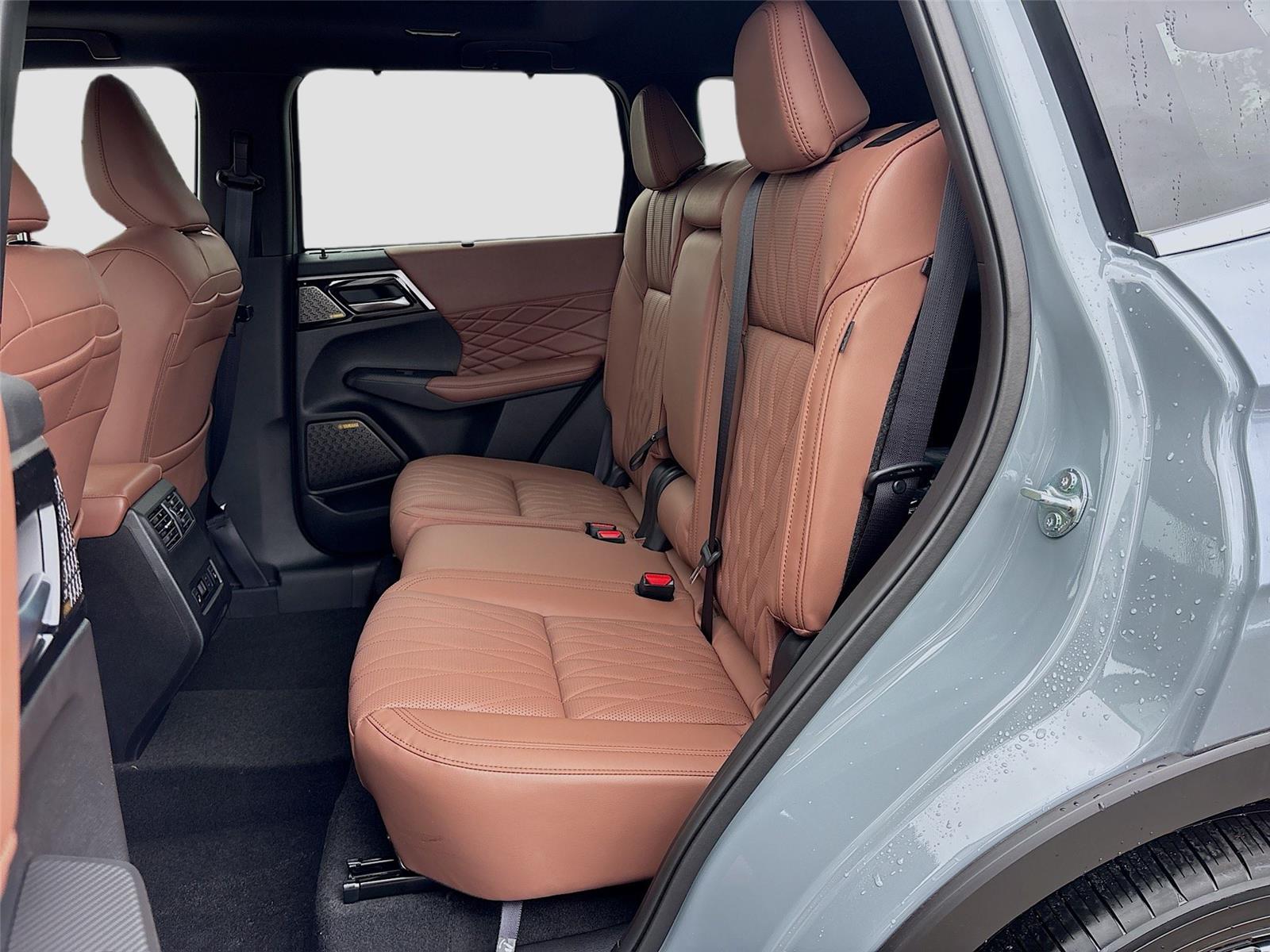 2026 Mitsubishi Outlander SEL
