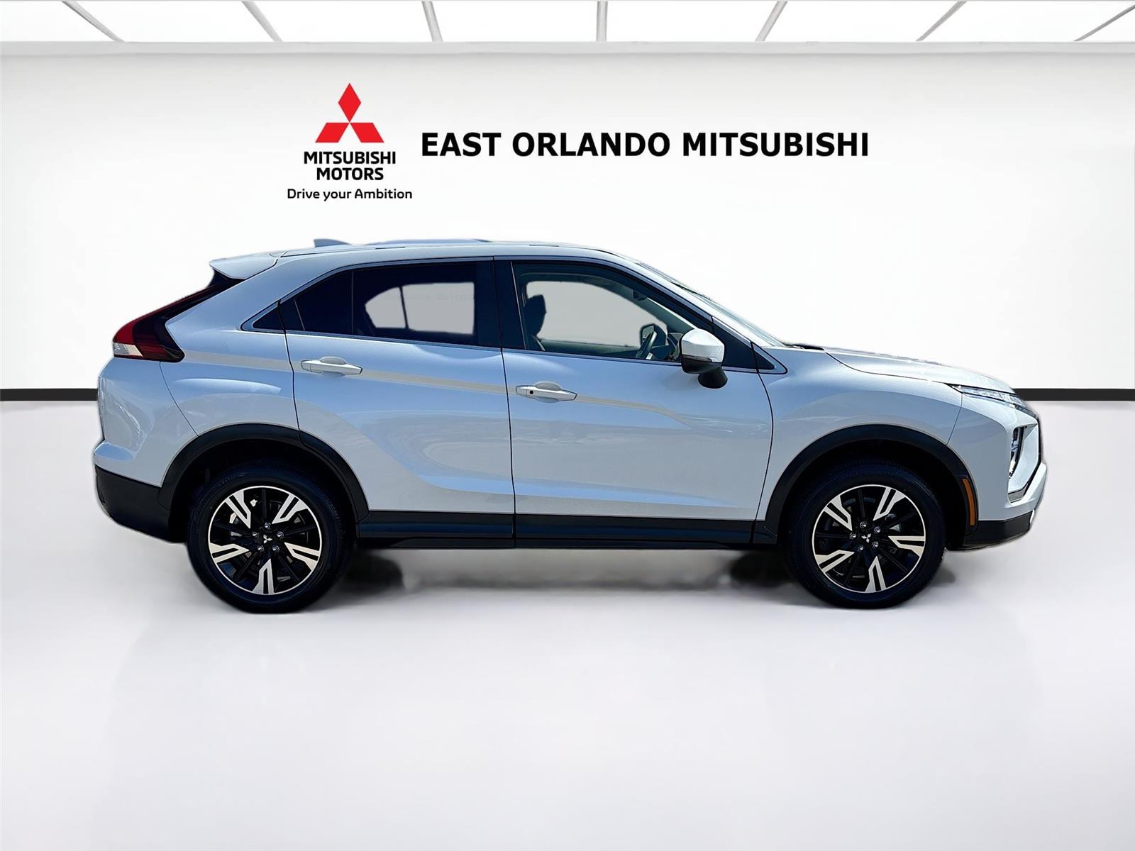 2025 Mitsubishi Eclipse Cross SE