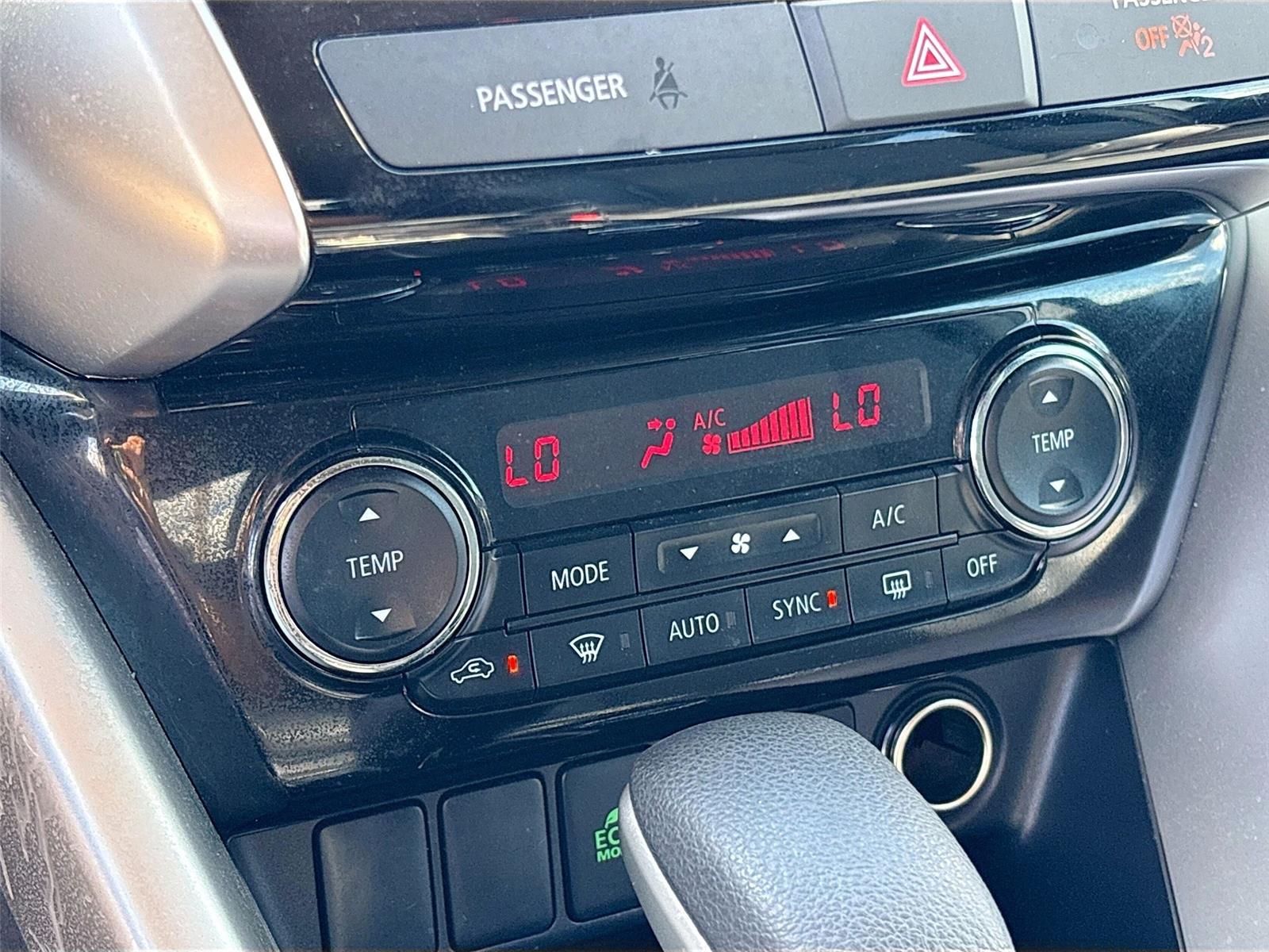 2025 Mitsubishi Eclipse Cross SE