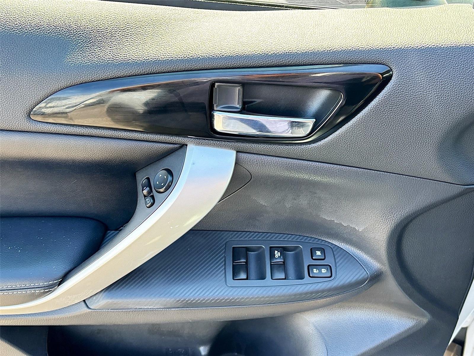 2025 Mitsubishi Eclipse Cross SE