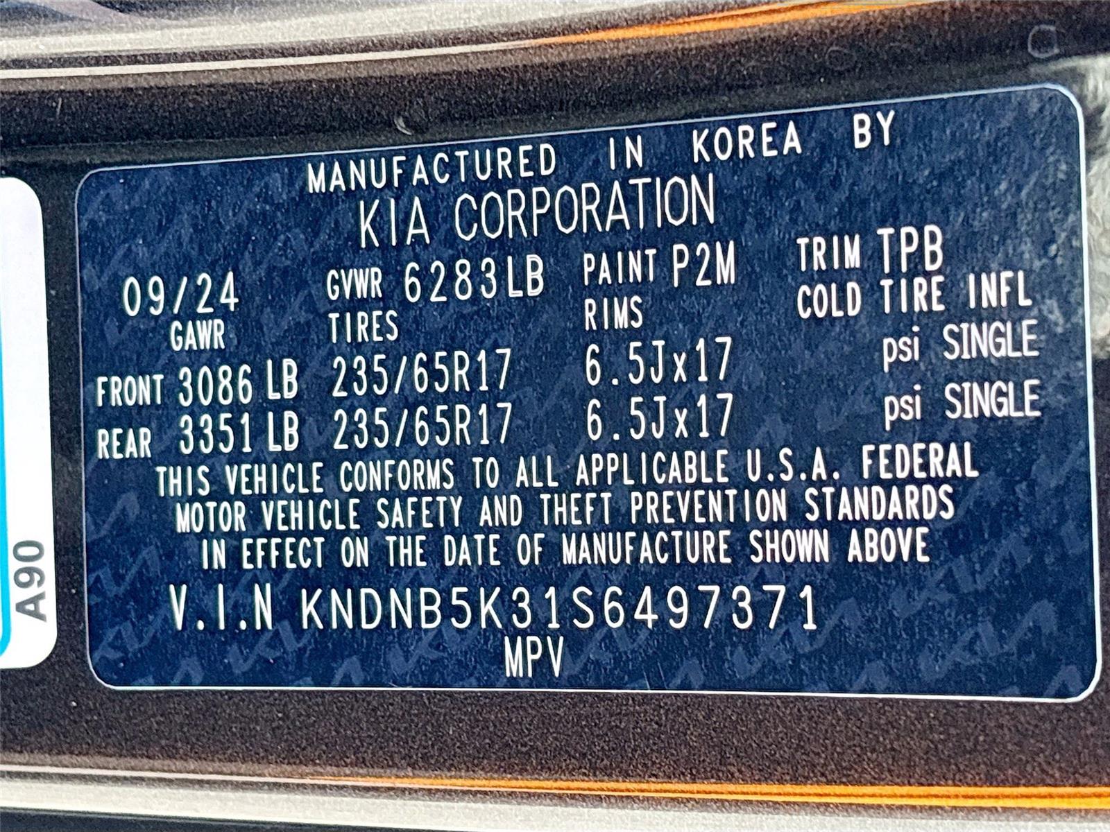 2025 Kia Carnival LXS