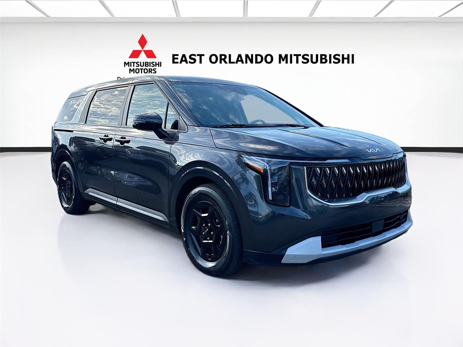 2025 Kia Carnival LXS