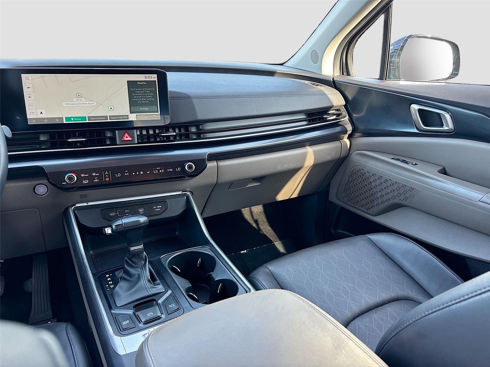 2025 Kia Carnival LXS