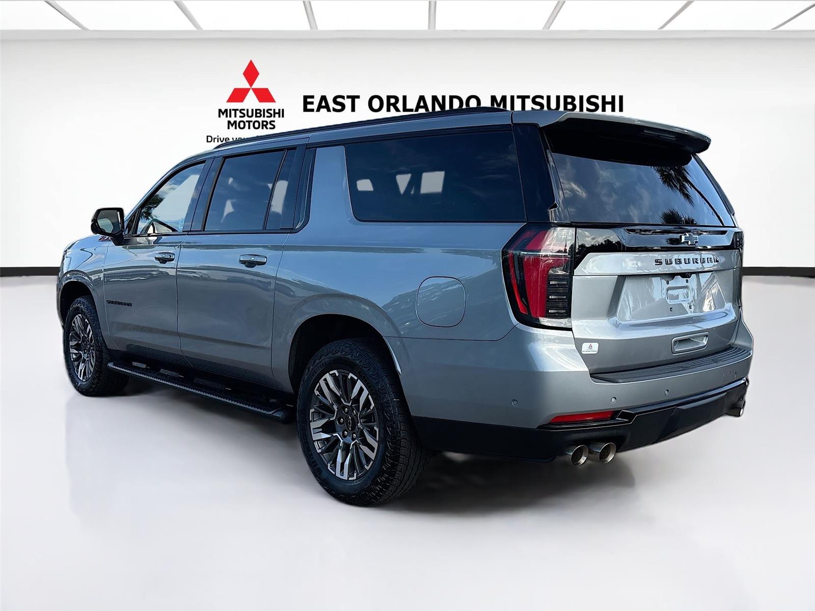 2025 Chevrolet Suburban Z71