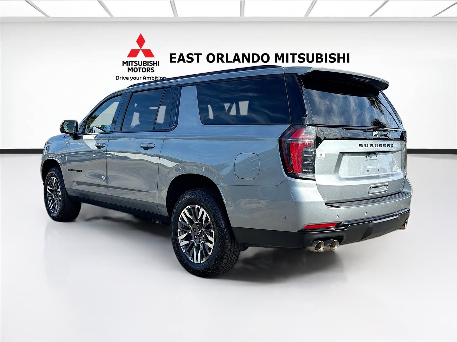 2025 Chevrolet Suburban Z71