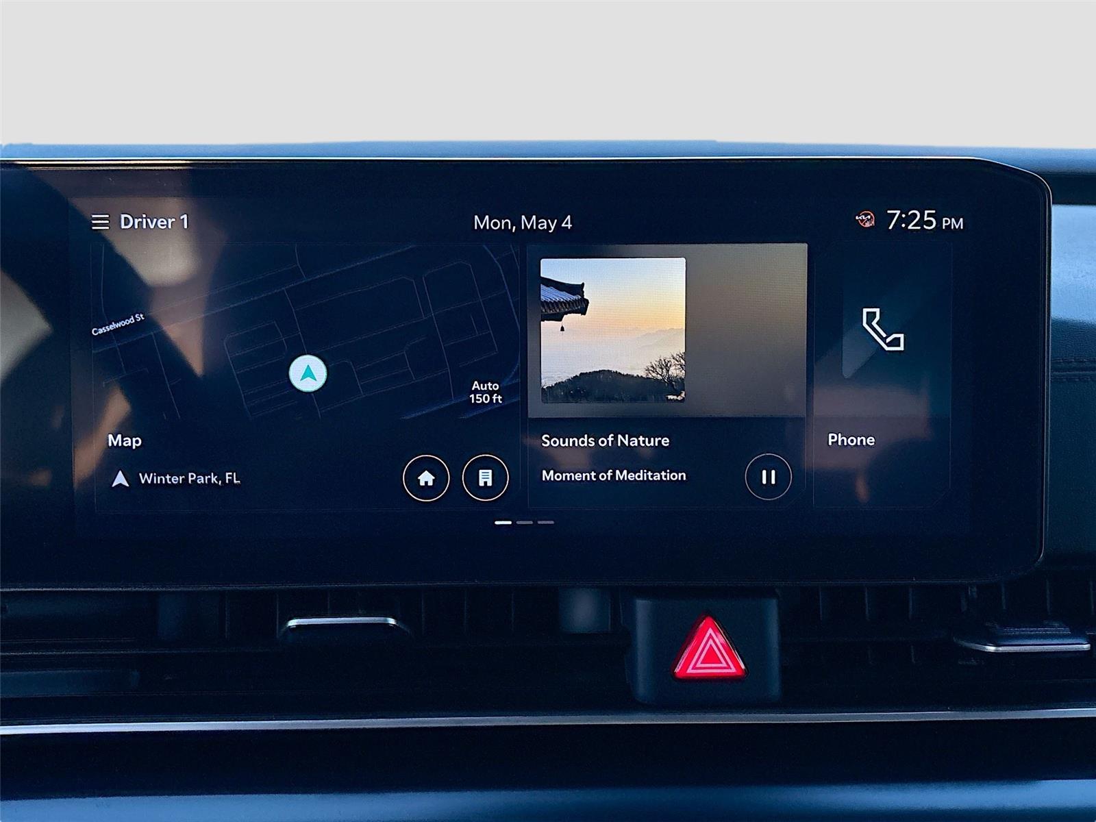 2025 Kia Carnival LXS