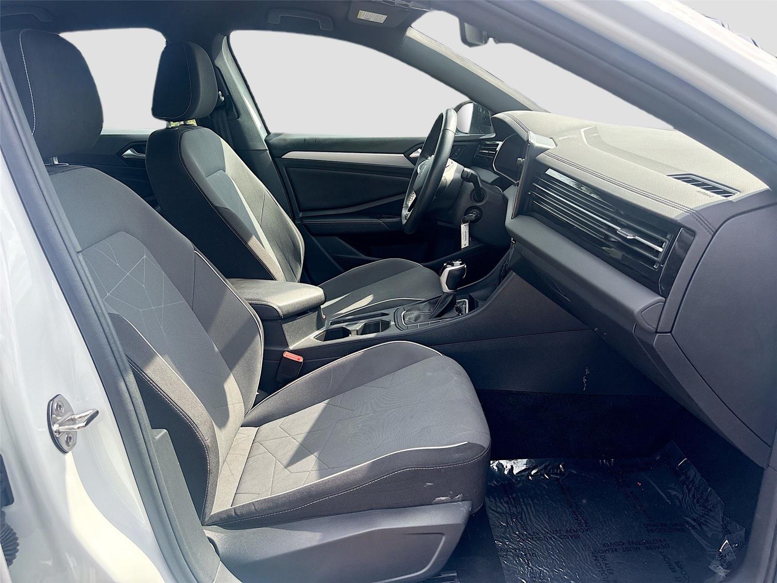 2025 Volkswagen Jetta Sport