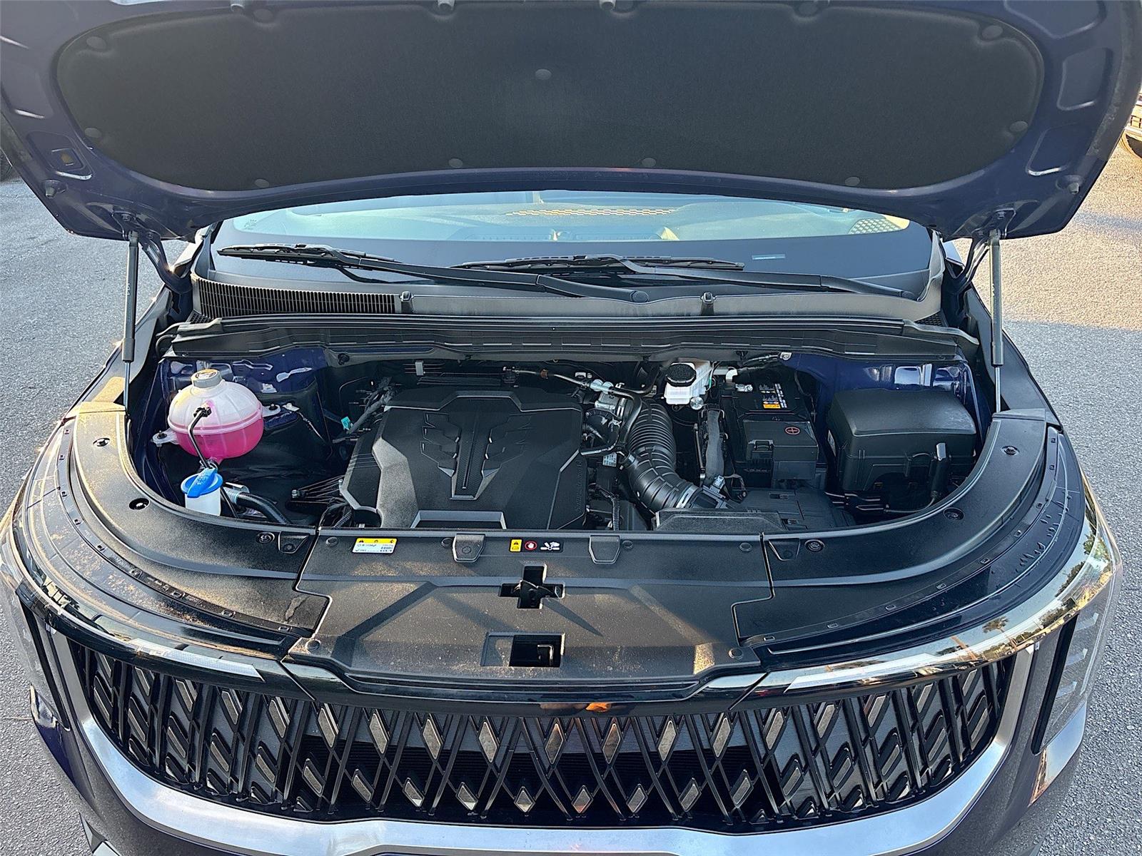 2025 Kia Carnival LXS