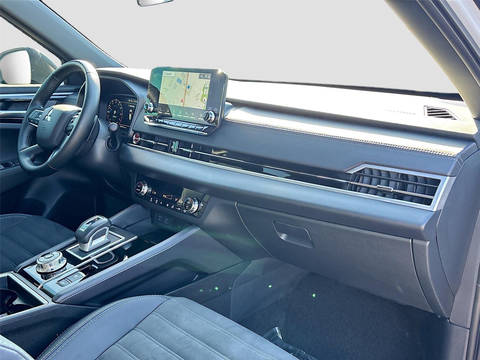 2024 Mitsubishi Outlander SE Ralliart