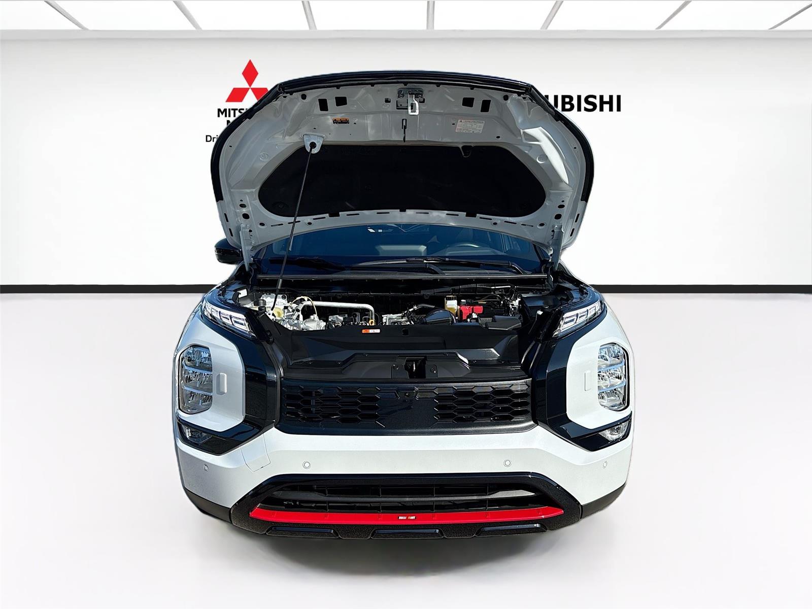 2024 Mitsubishi Outlander SE Ralliart