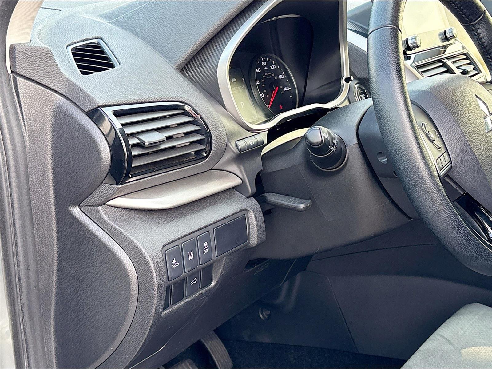 2025 Mitsubishi Eclipse Cross SE