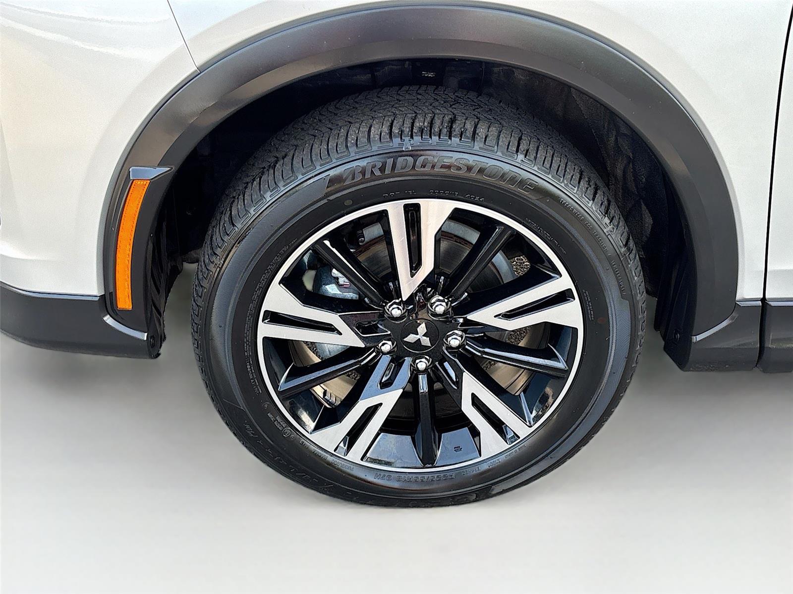 2025 Mitsubishi Eclipse Cross SE