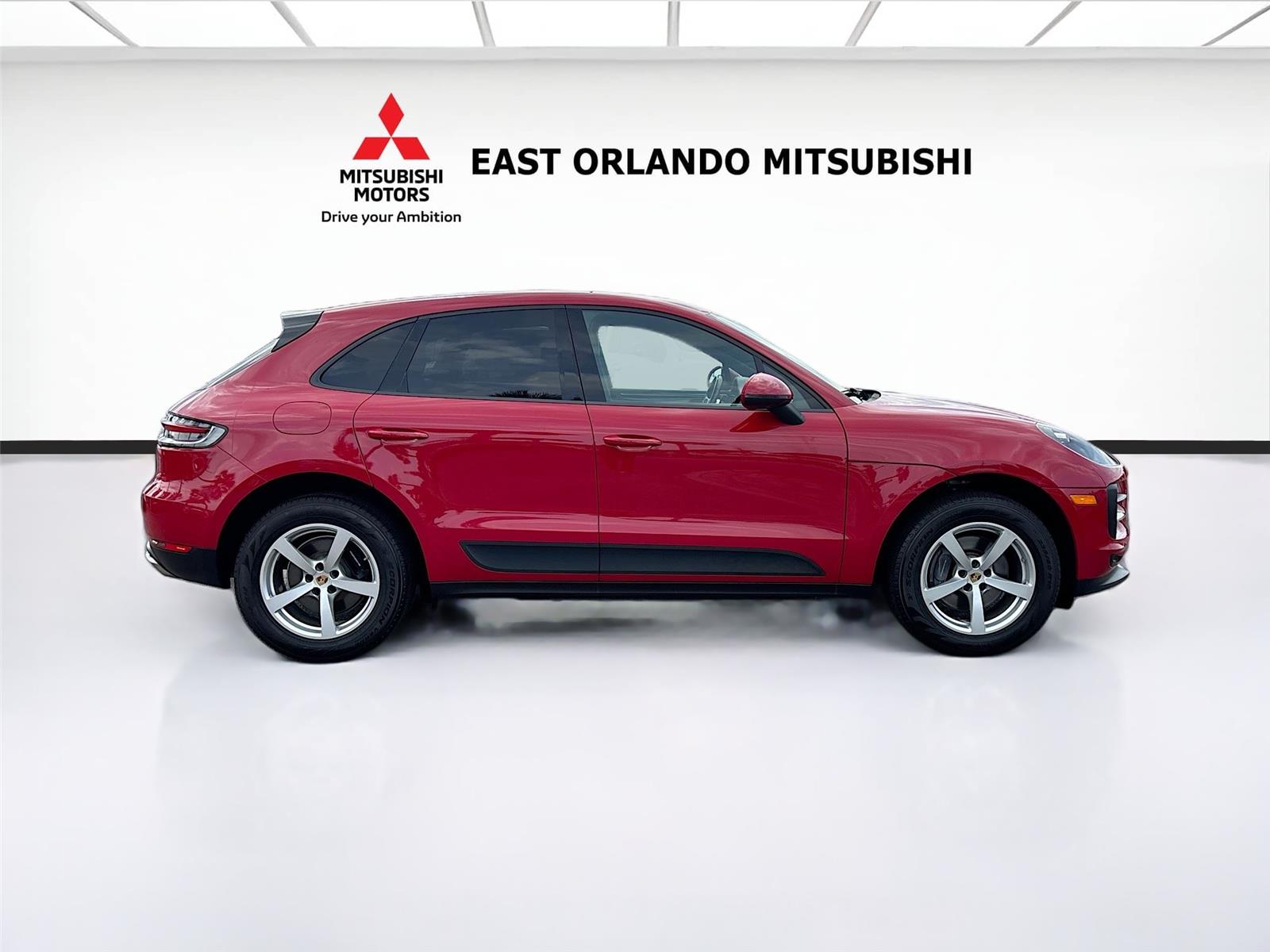2020 Porsche Macan