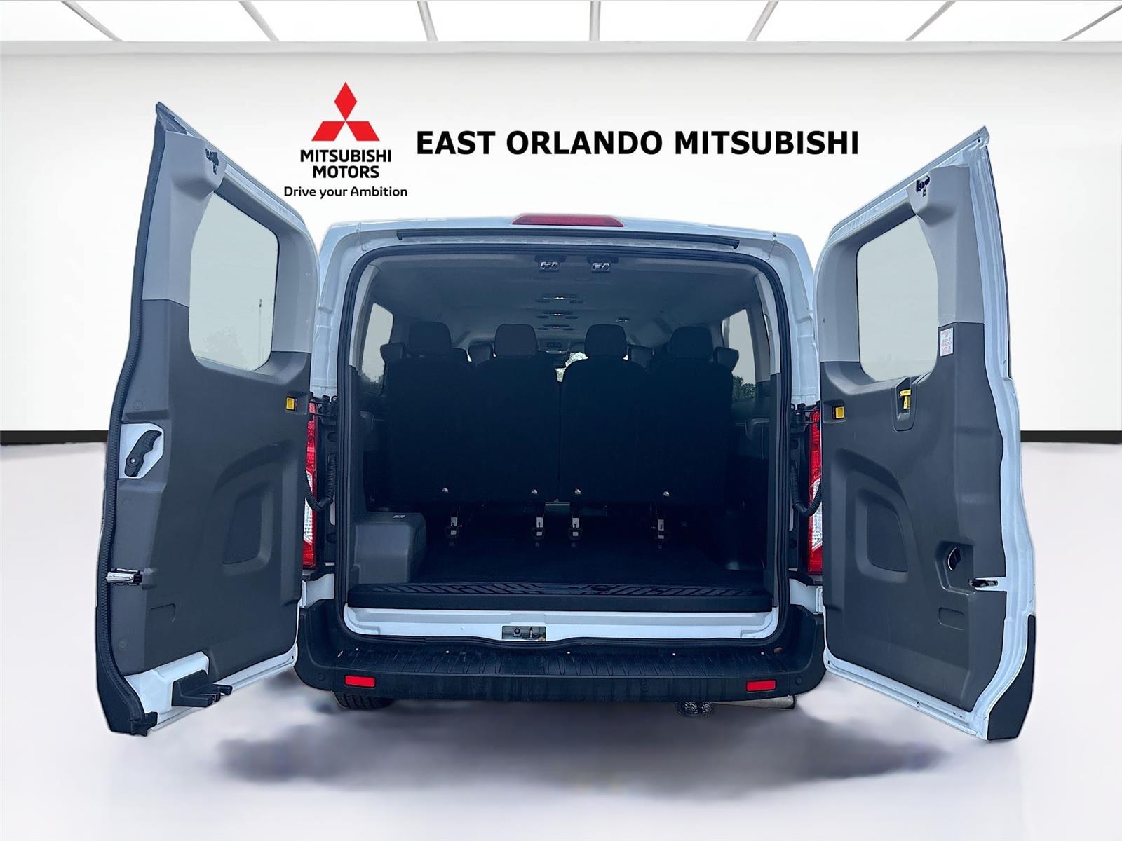 2024 Ford Transit 350 XLT