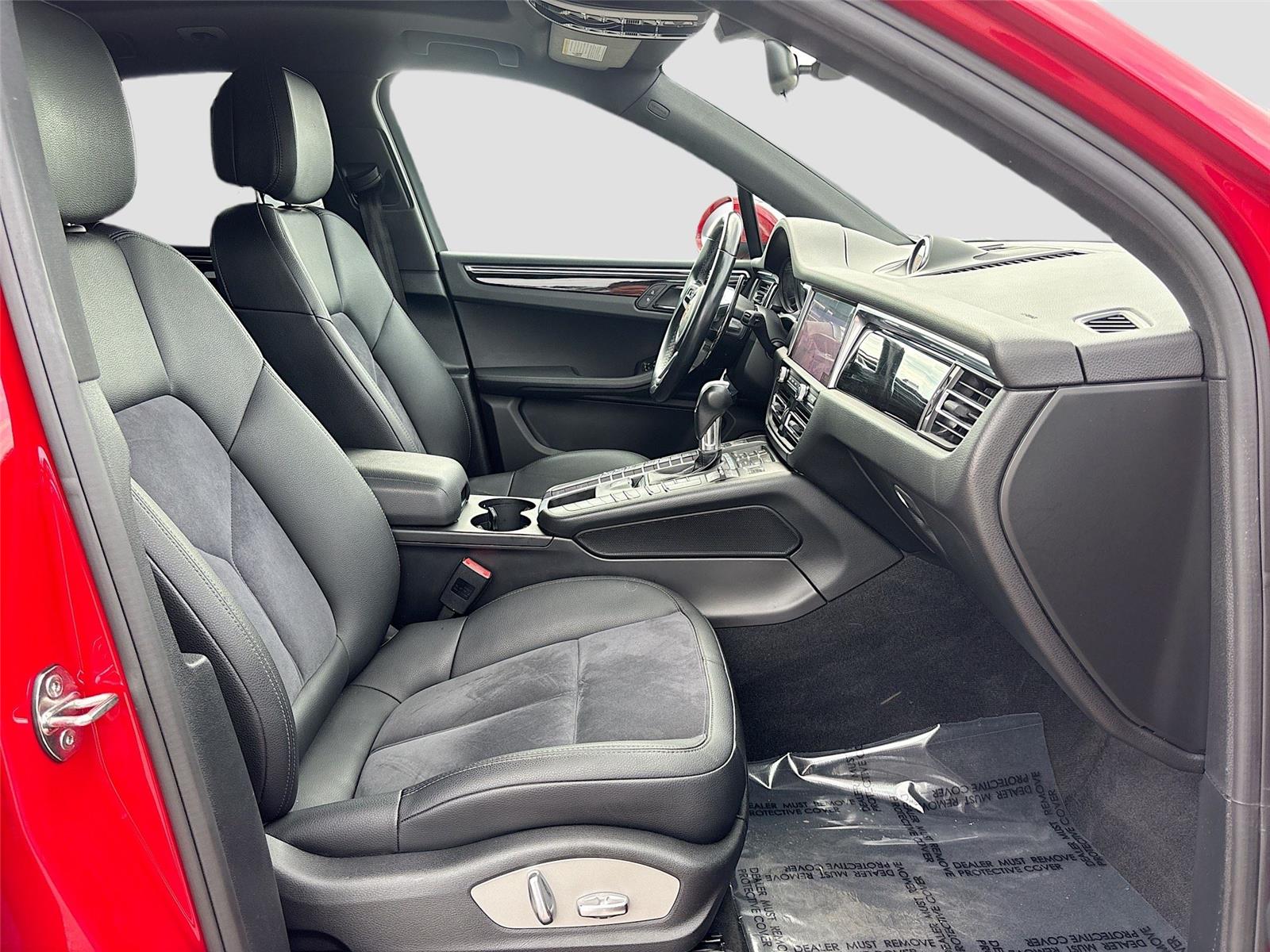 2020 Porsche Macan