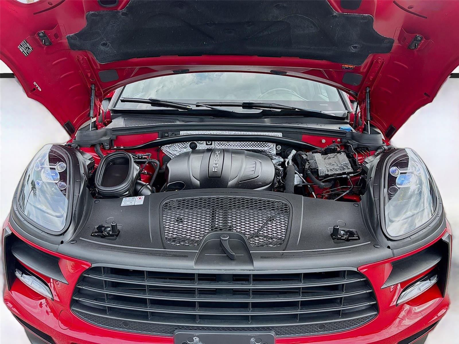 2020 Porsche Macan