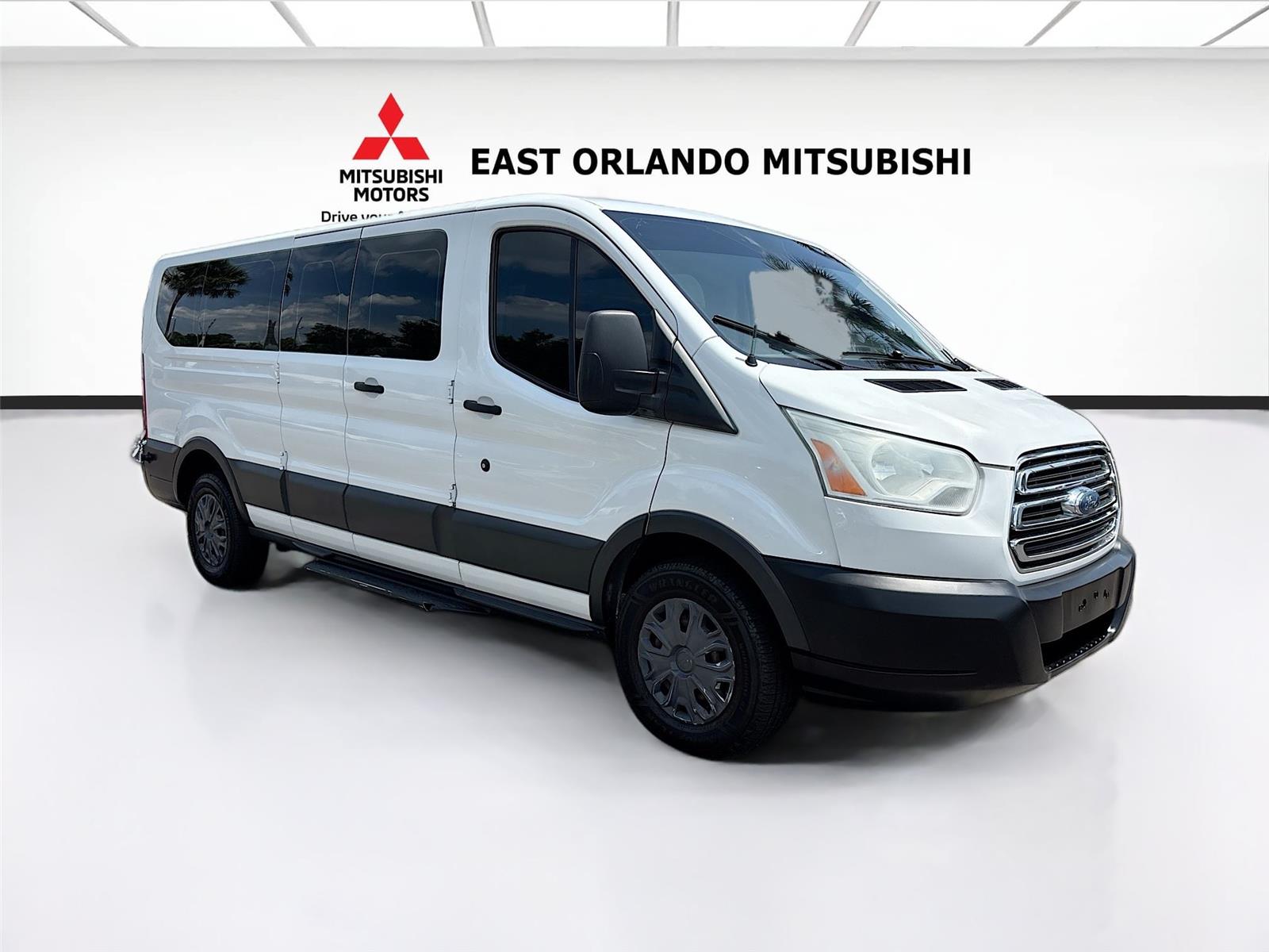 2017 Ford Transit Wagon XLT