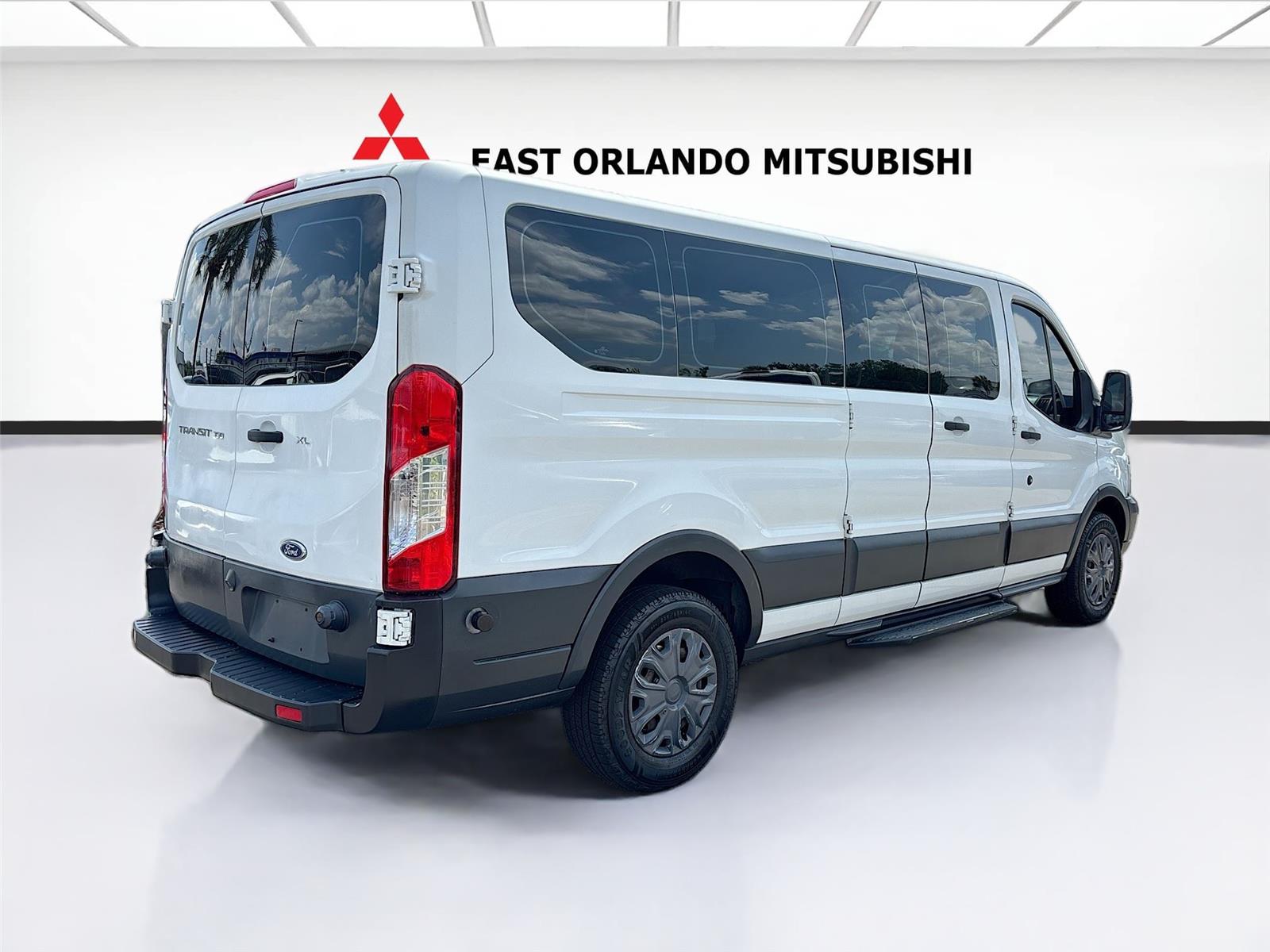 2017 Ford Transit Wagon XLT