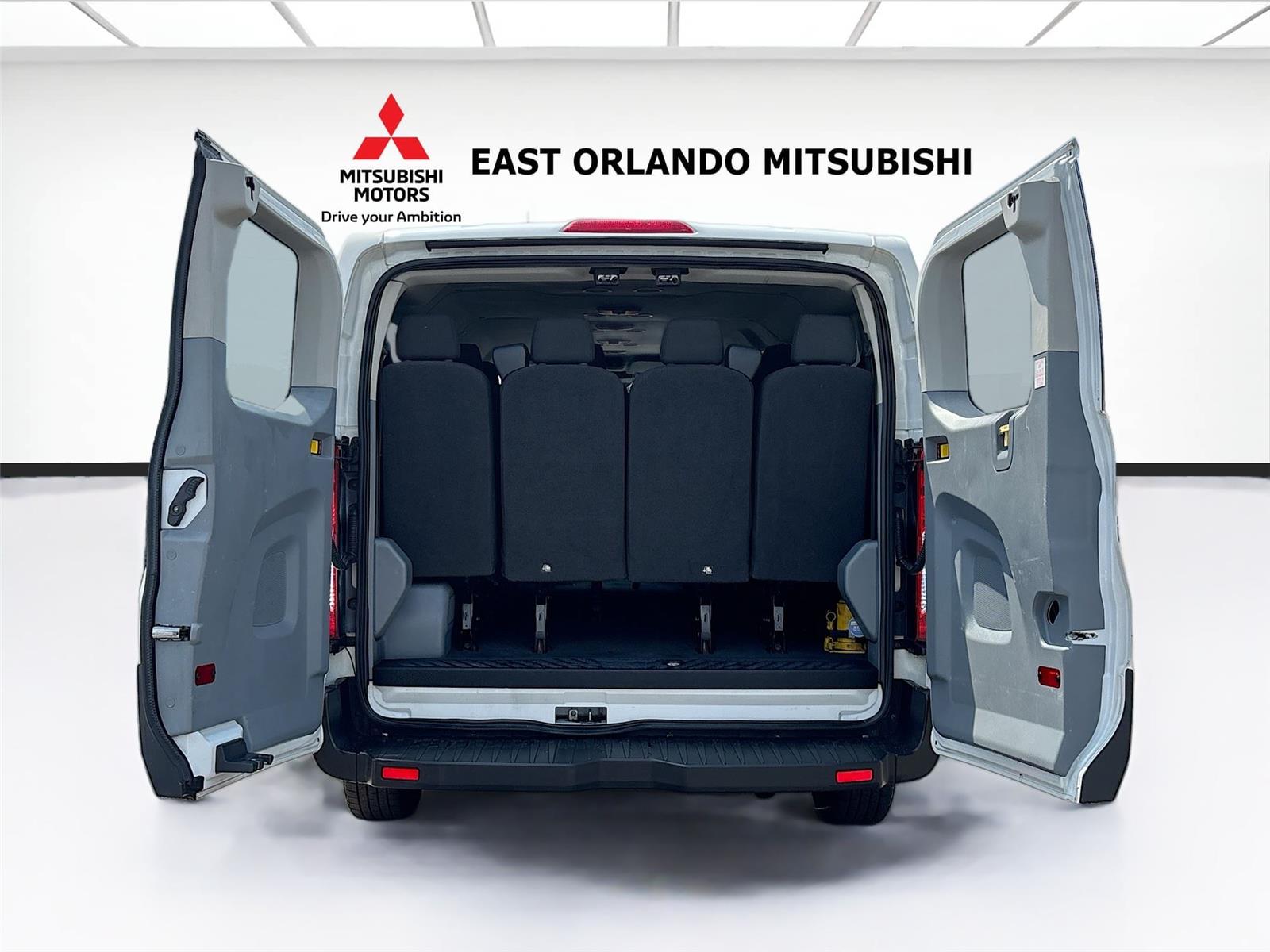 2017 Ford Transit Wagon XLT
