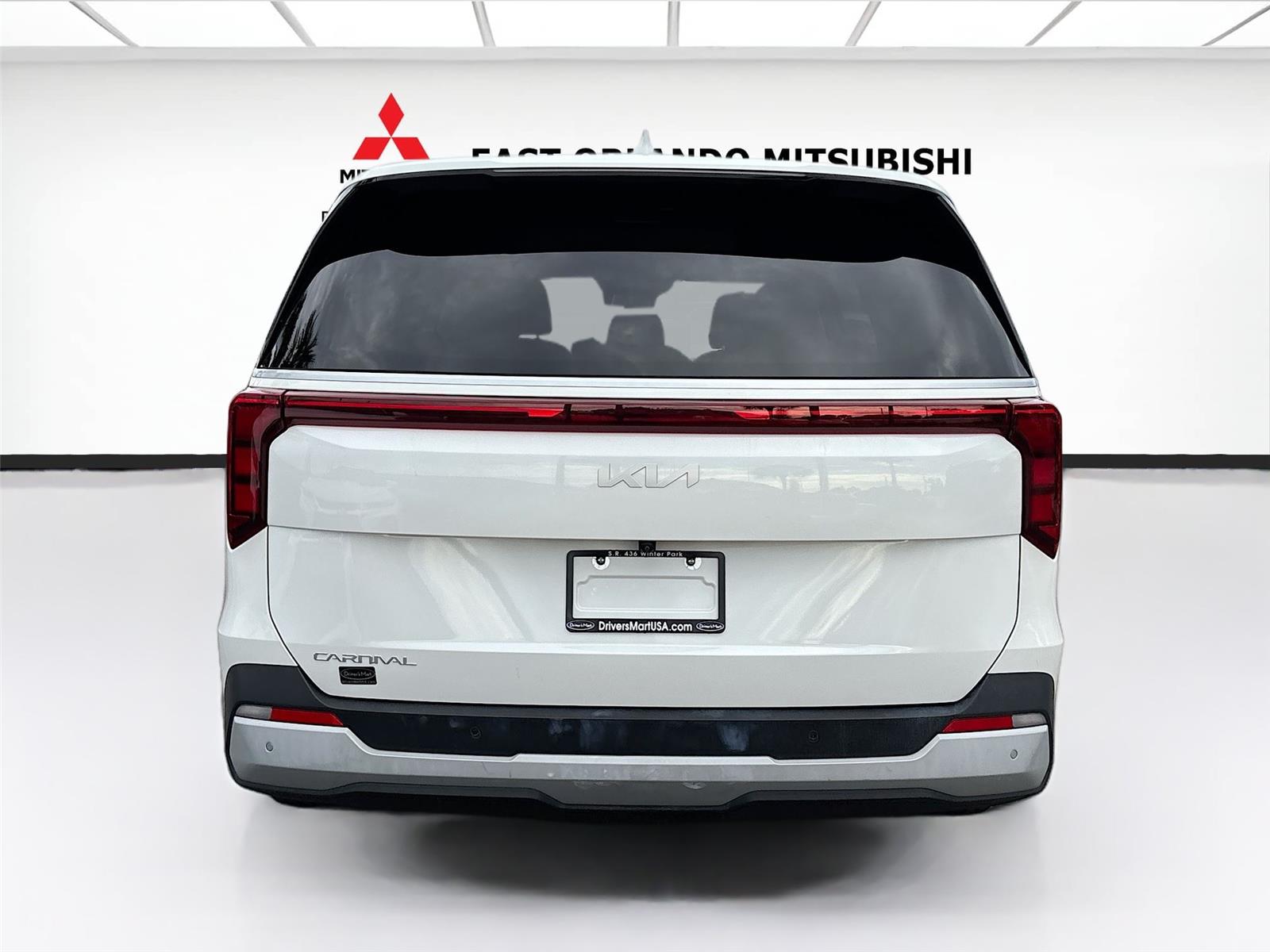 2025 Kia Carnival LXS