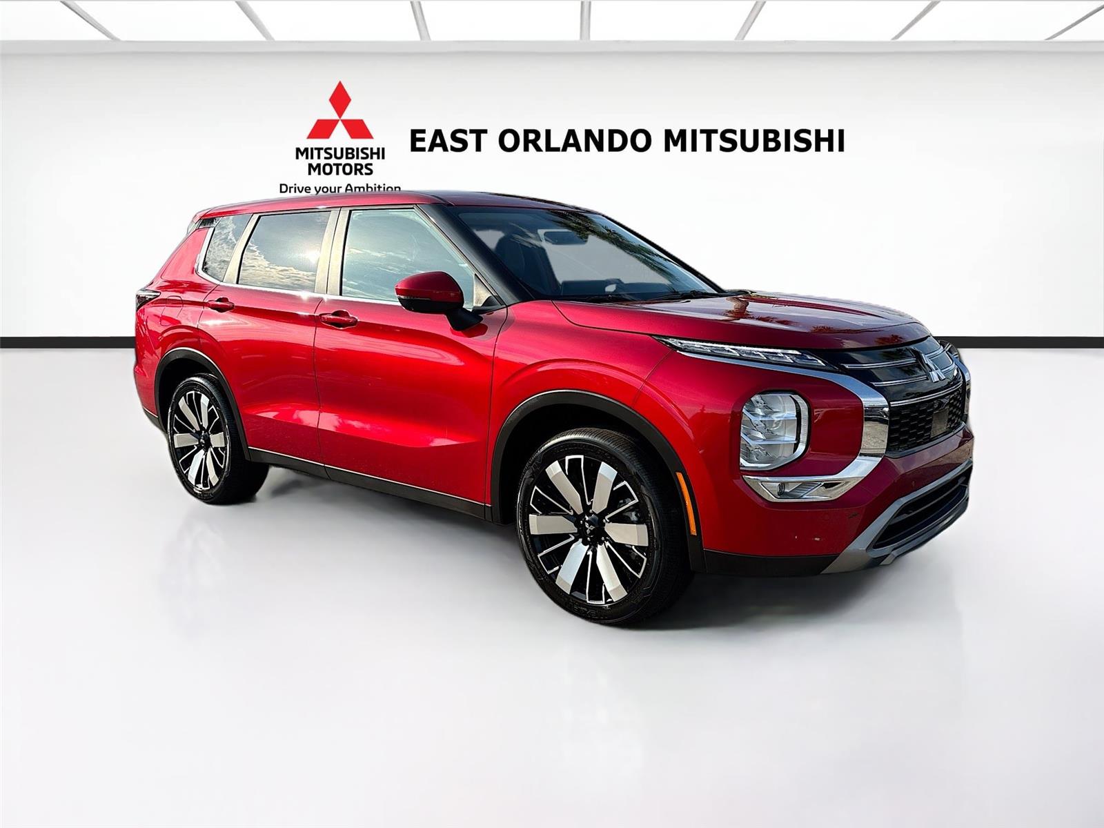 2025 Mitsubishi Outlander SE