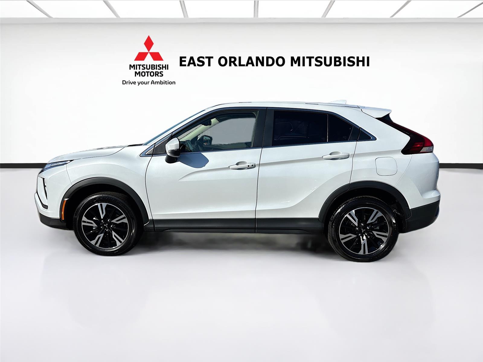 2025 Mitsubishi Eclipse Cross SE